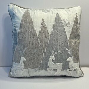 Secret Celebrity Embroidered Glitter Throw Pillow 18x18” Christmas Snow ThemeEUC